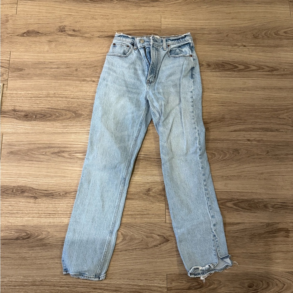 Abercrombie & Fitch Light Wash Straight Leg Jeans